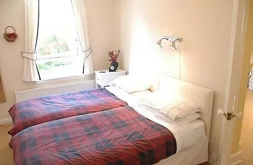 Buckstone B&B Edinburgh Hotel