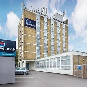 Travelodge 3* Southampton